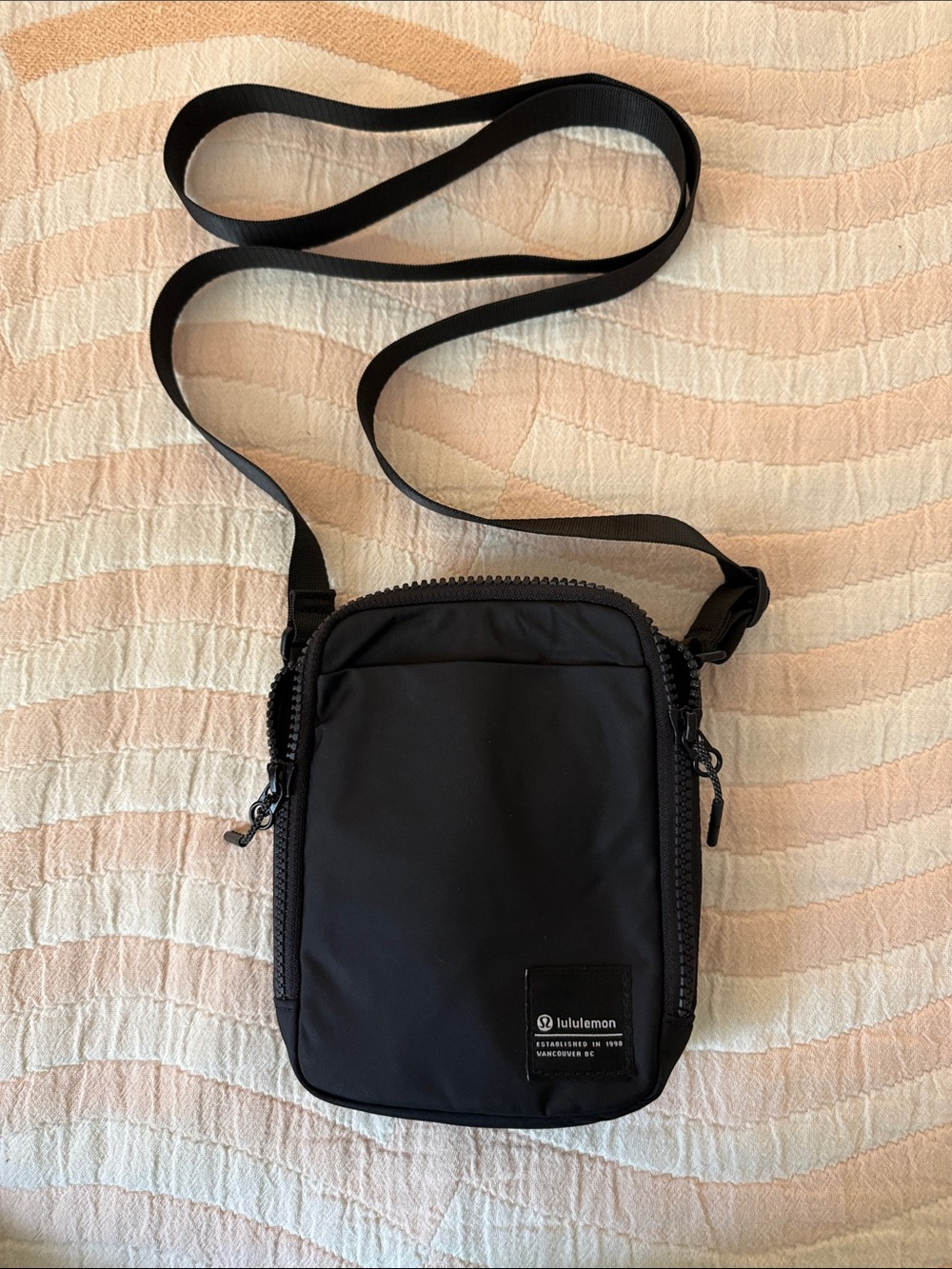 lululemon athletica Black Small Crossbody Pouch